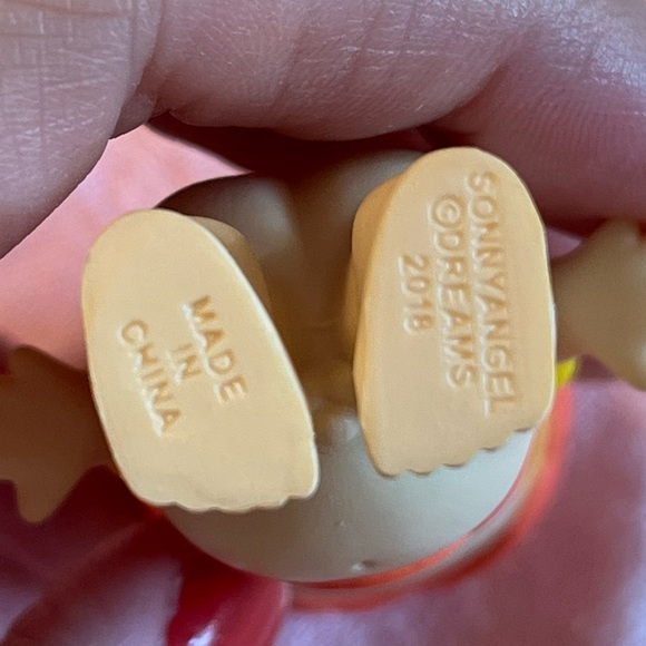 Sonny angel rose basket - Picture 2 of 4